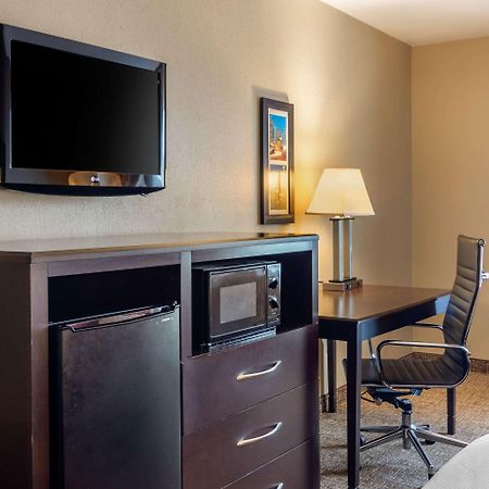 Comfort Inn & Suites Perry National Fairgrounds Area Kültér fotó