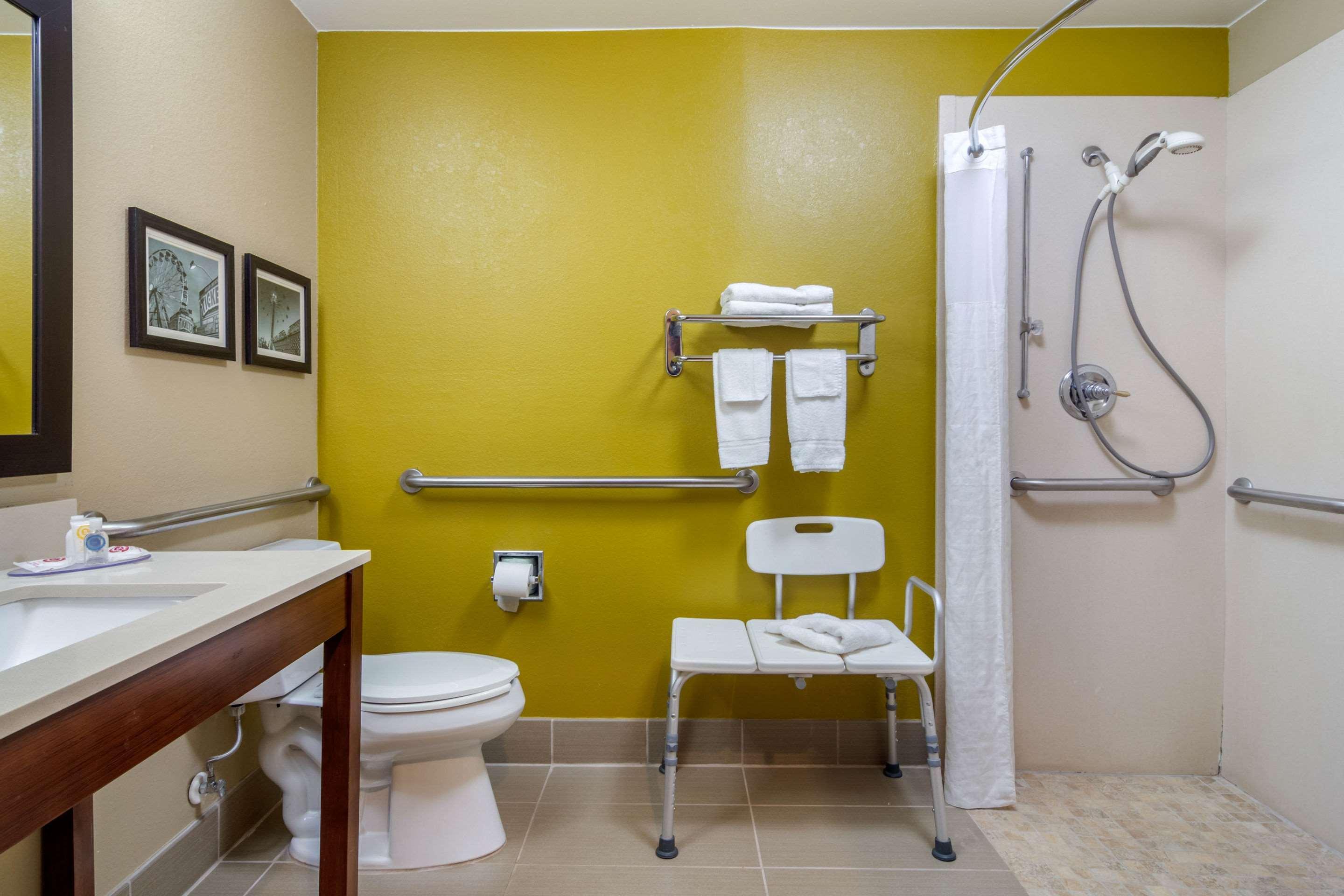 Comfort Inn & Suites Perry National Fairgrounds Area Kültér fotó