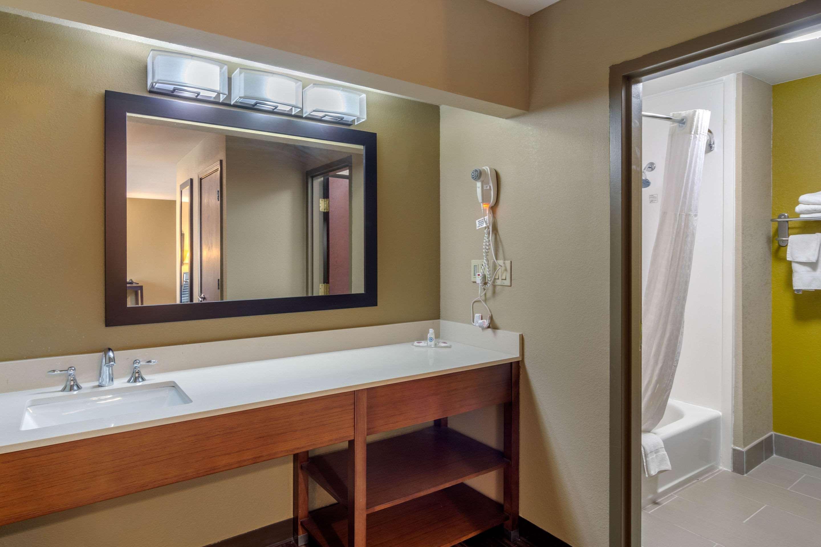 Comfort Inn & Suites Perry National Fairgrounds Area Kültér fotó